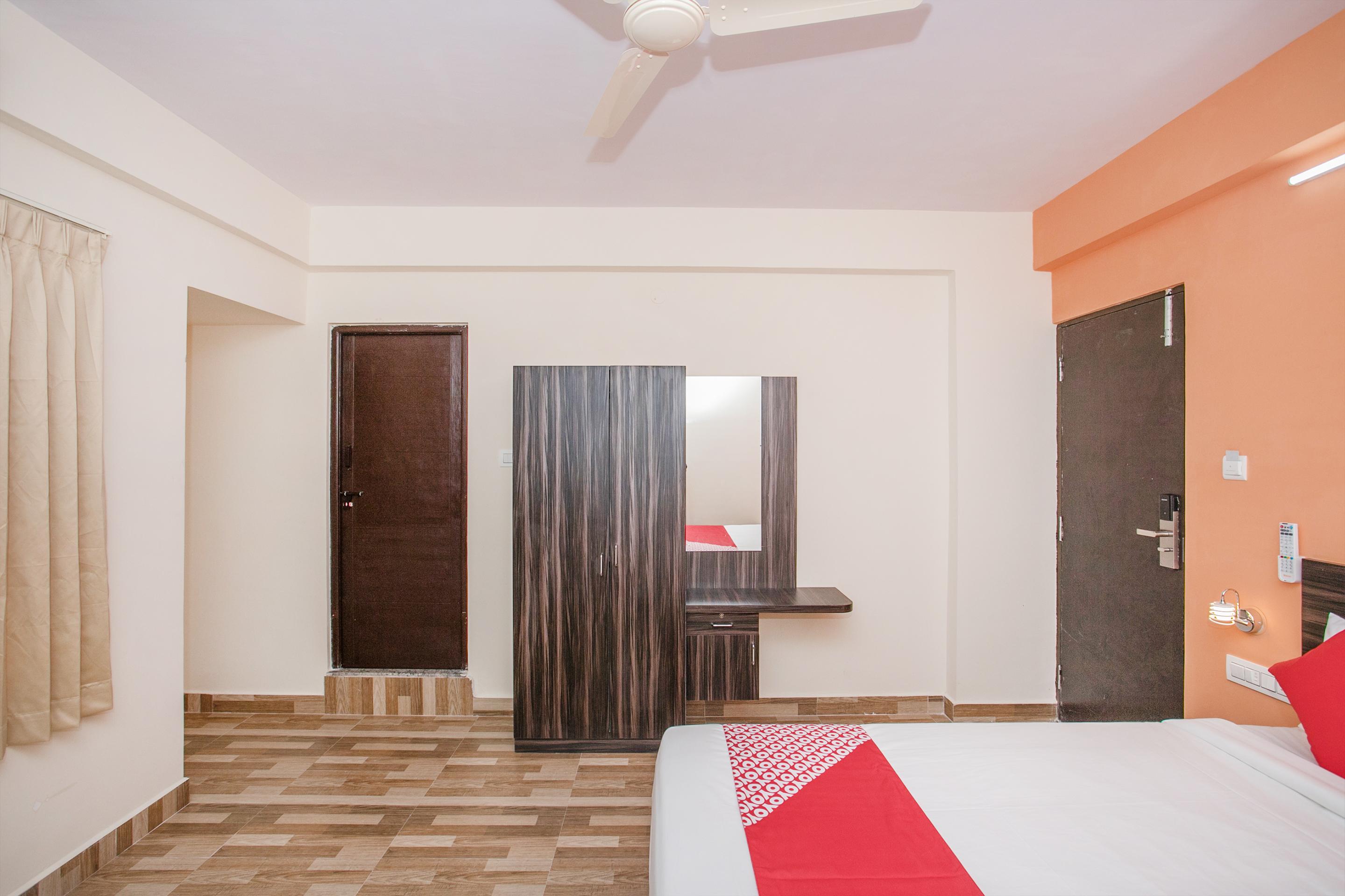 Oyo Hotel Pmr Near Ascendas Park Square Mall Bangalore Exteriör bild